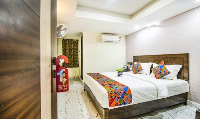 Princepark Vellore Exterior photo